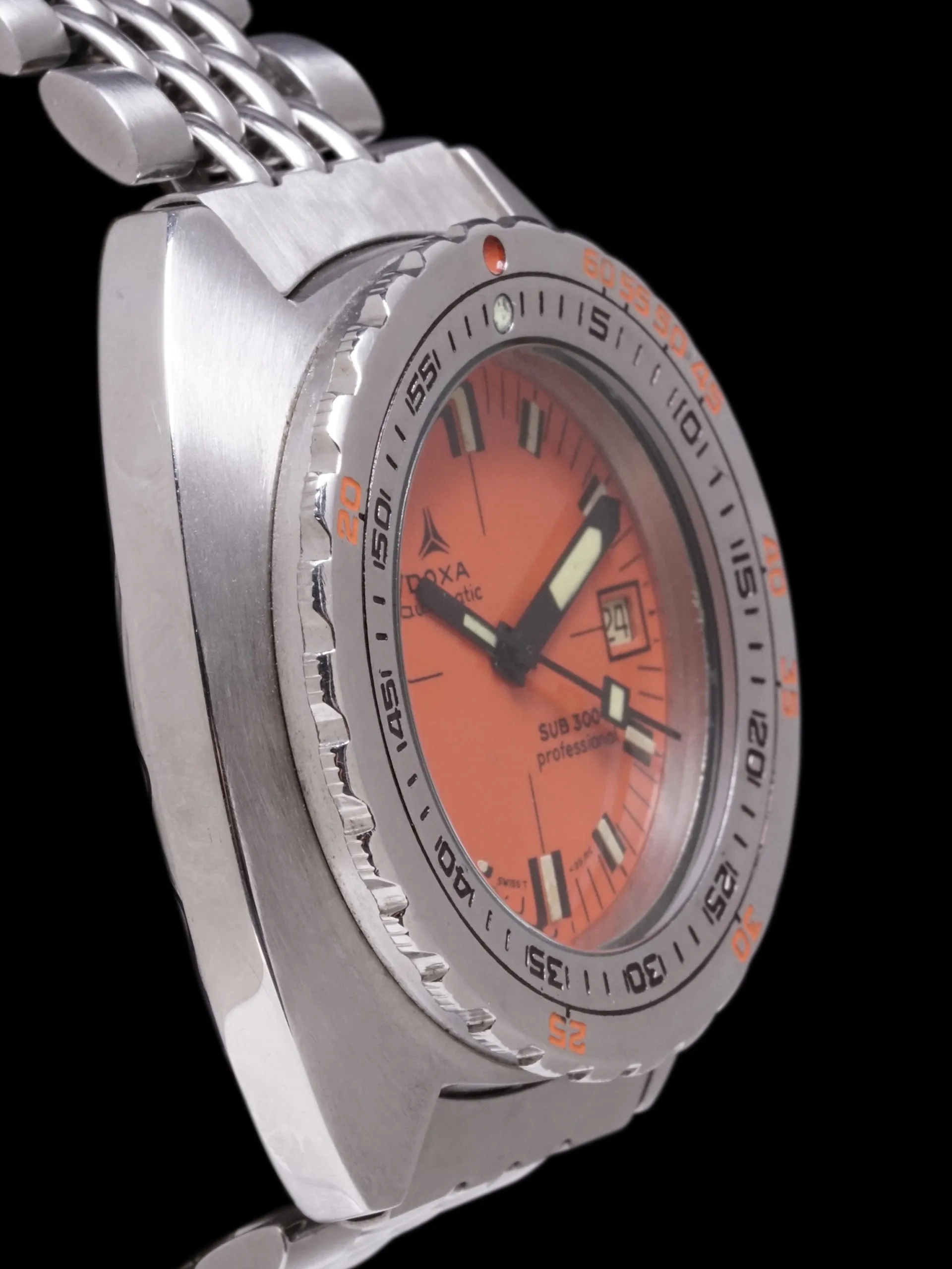 1970s DOXA Sub 300T Professional (Synchron Era)