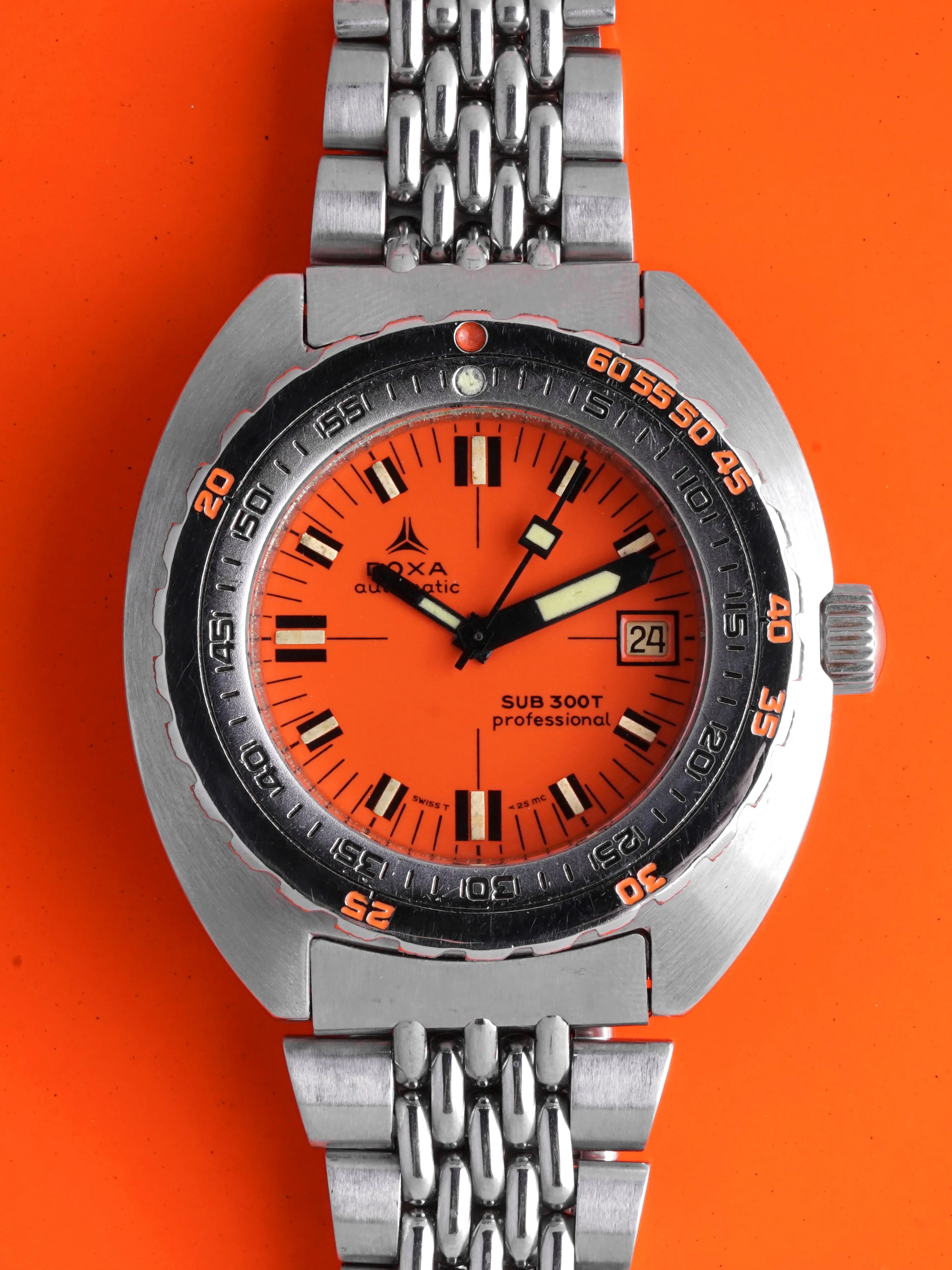 1970s DOXA Sub 300T Professional (Synchron Era)