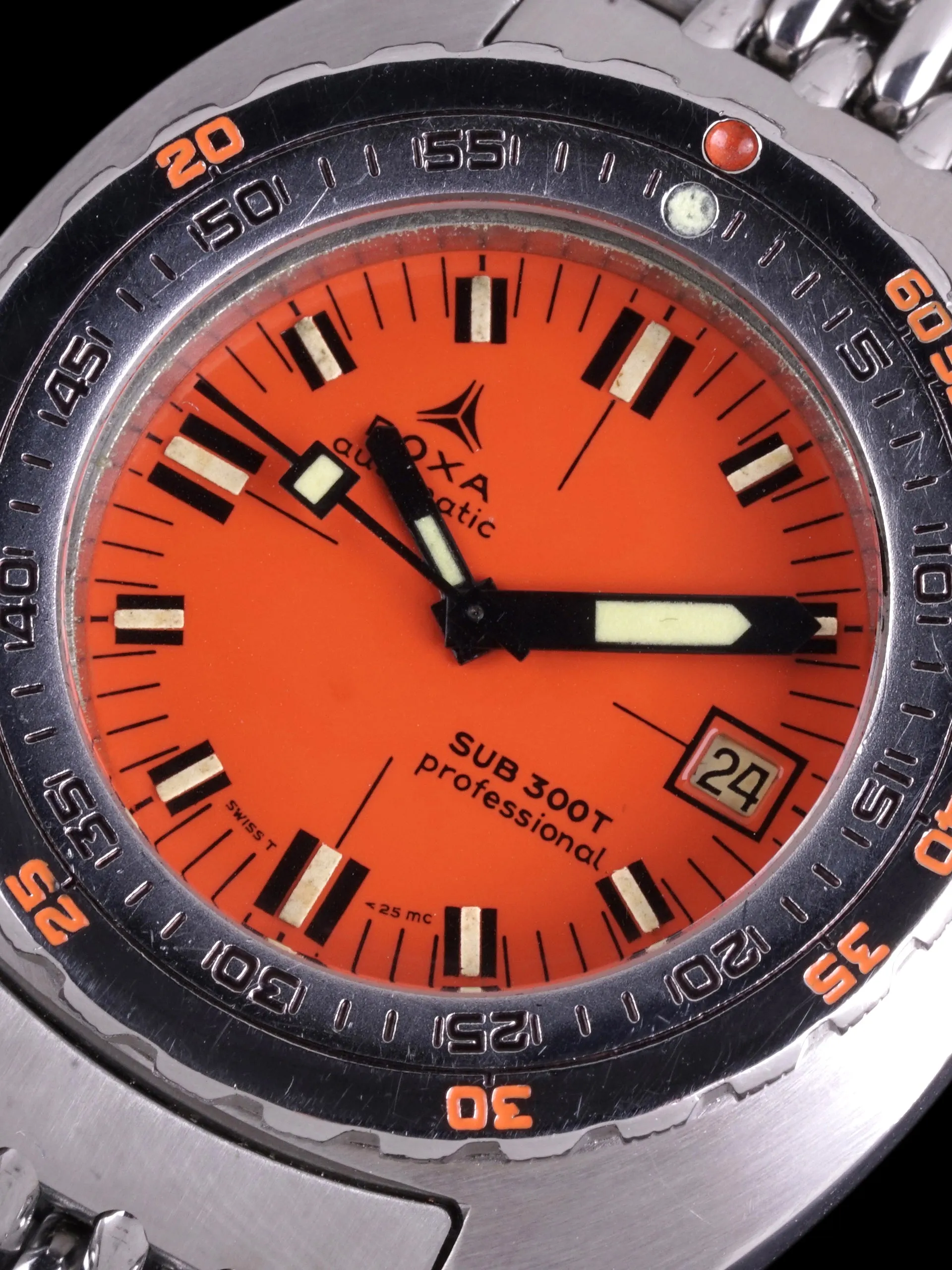 1970s DOXA Sub 300T Professional (Synchron Era)