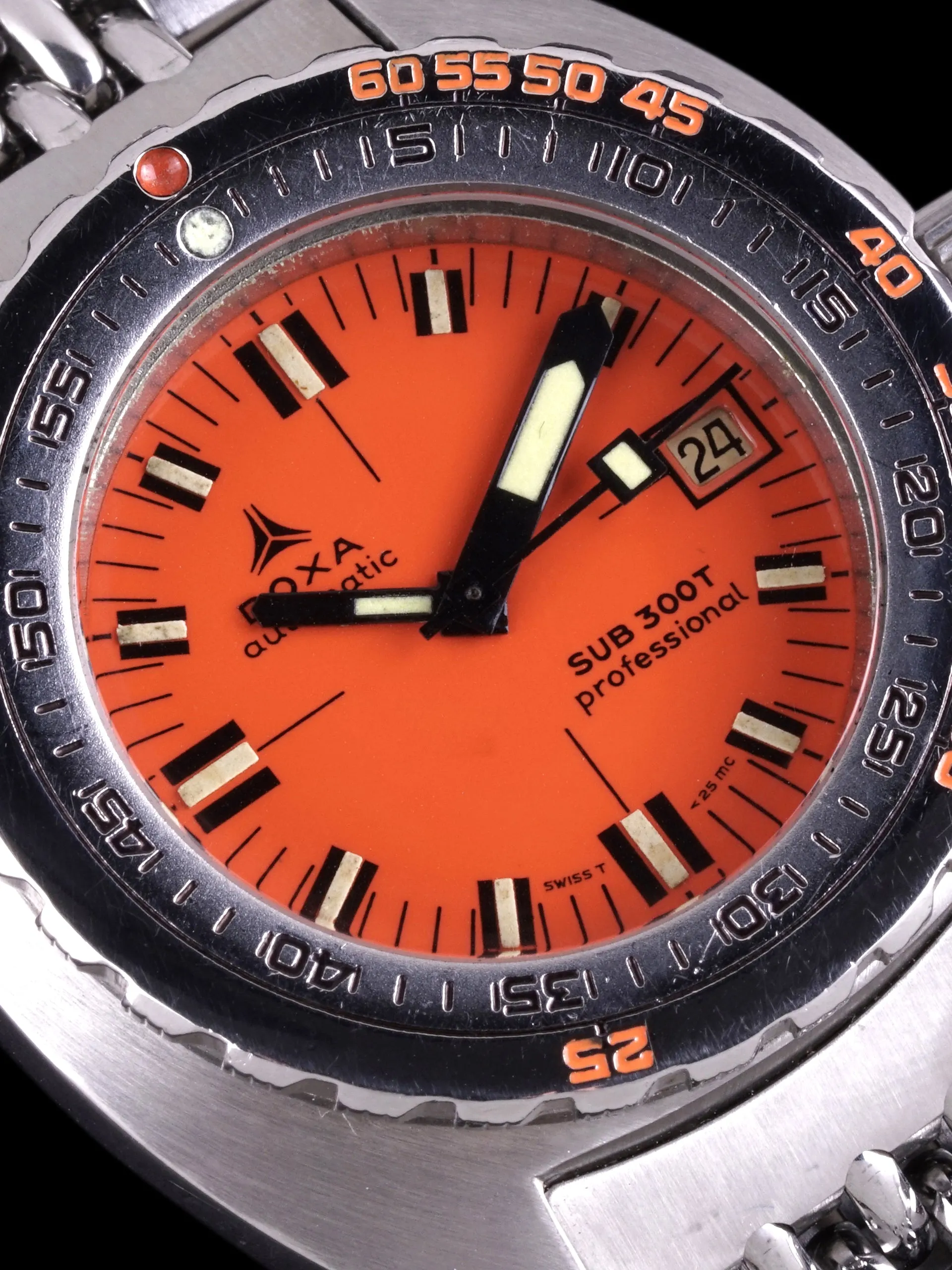 1970s DOXA Sub 300T Professional (Synchron Era)