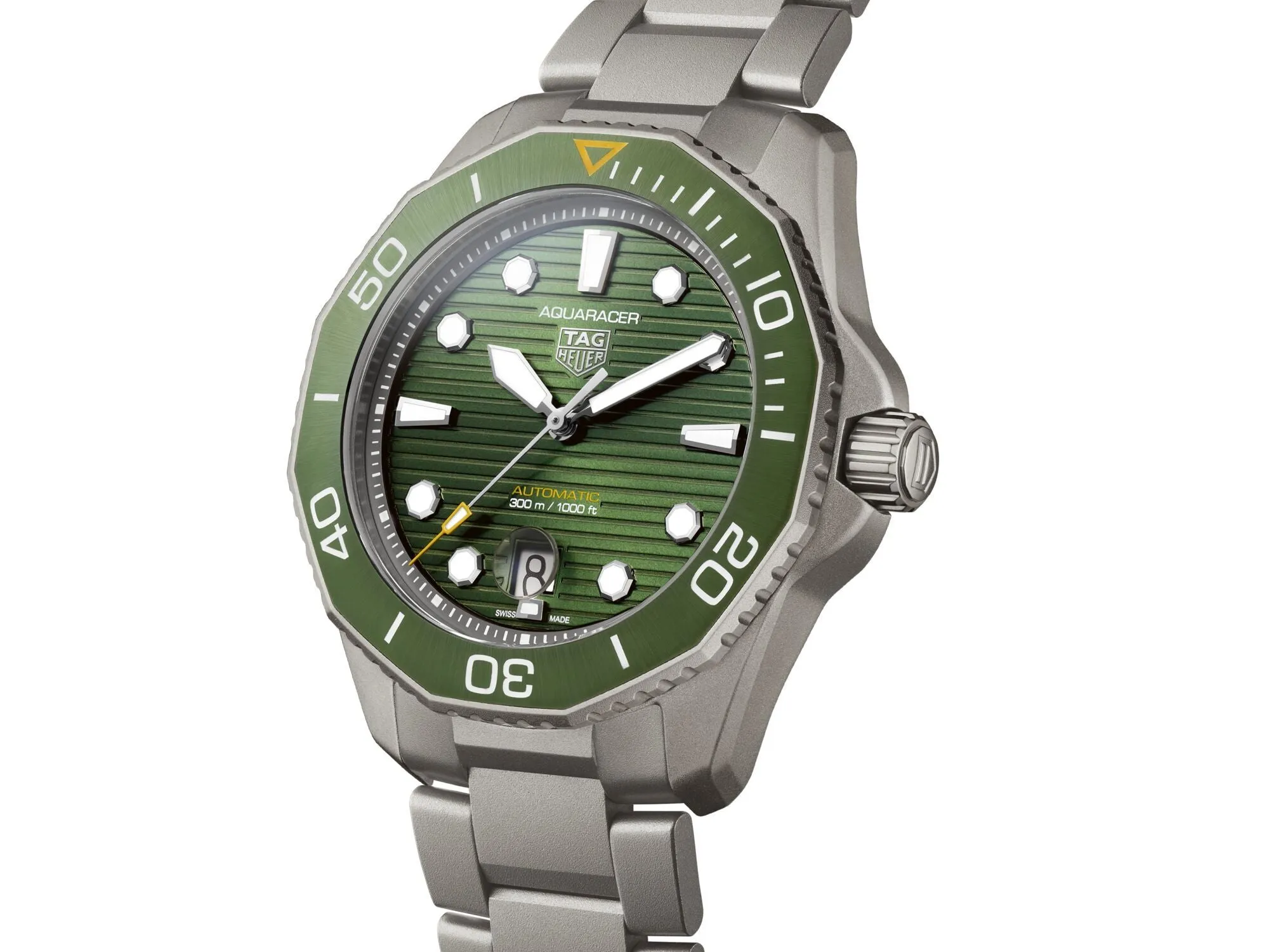 TAG Heuer Aquaracer Professional 300, 43mm with Green Dial